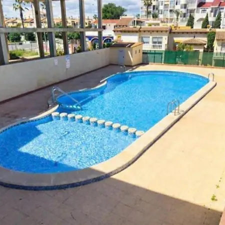Casa Pasztor La Mata, Leandros, Calle Gerona