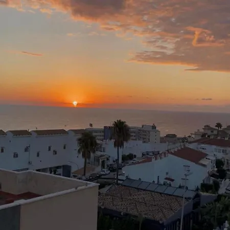 Апартаменты Casa Pasztor La Mata, Leandros, Calle Gerona Торевьиа
